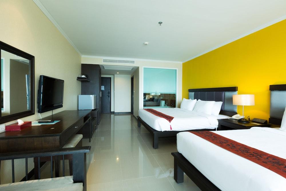 Royal Phala Cliff Beach Resort Ban Chang  Luaran gambar
