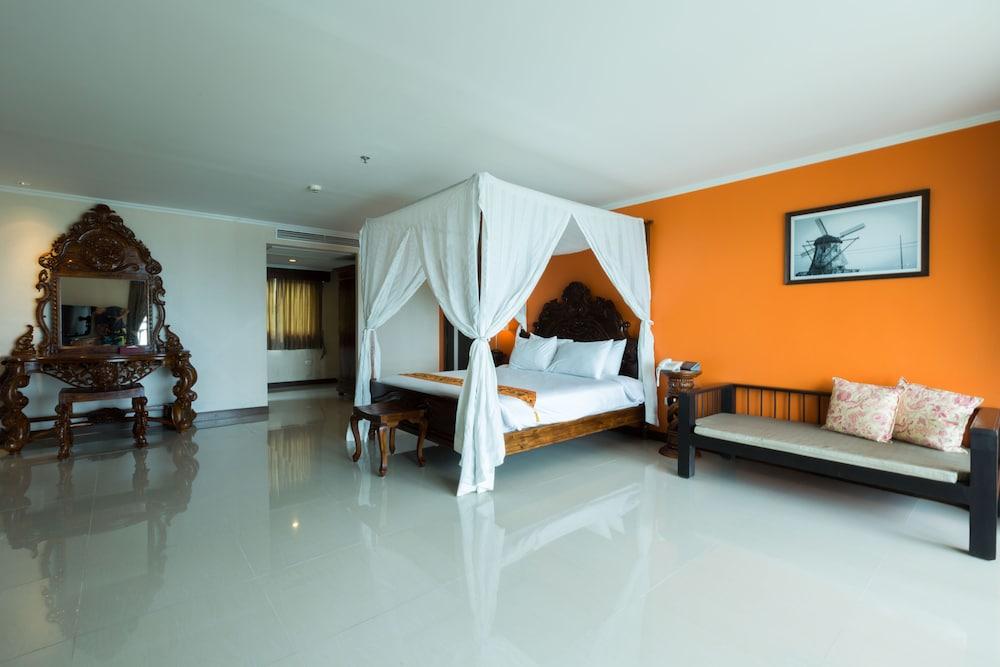 Royal Phala Cliff Beach Resort Ban Chang  Luaran gambar