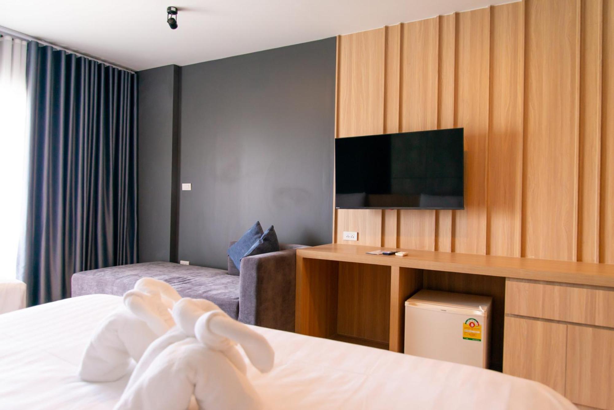 Royal Phala Cliff Beach Resort Ban Chang  Luaran gambar