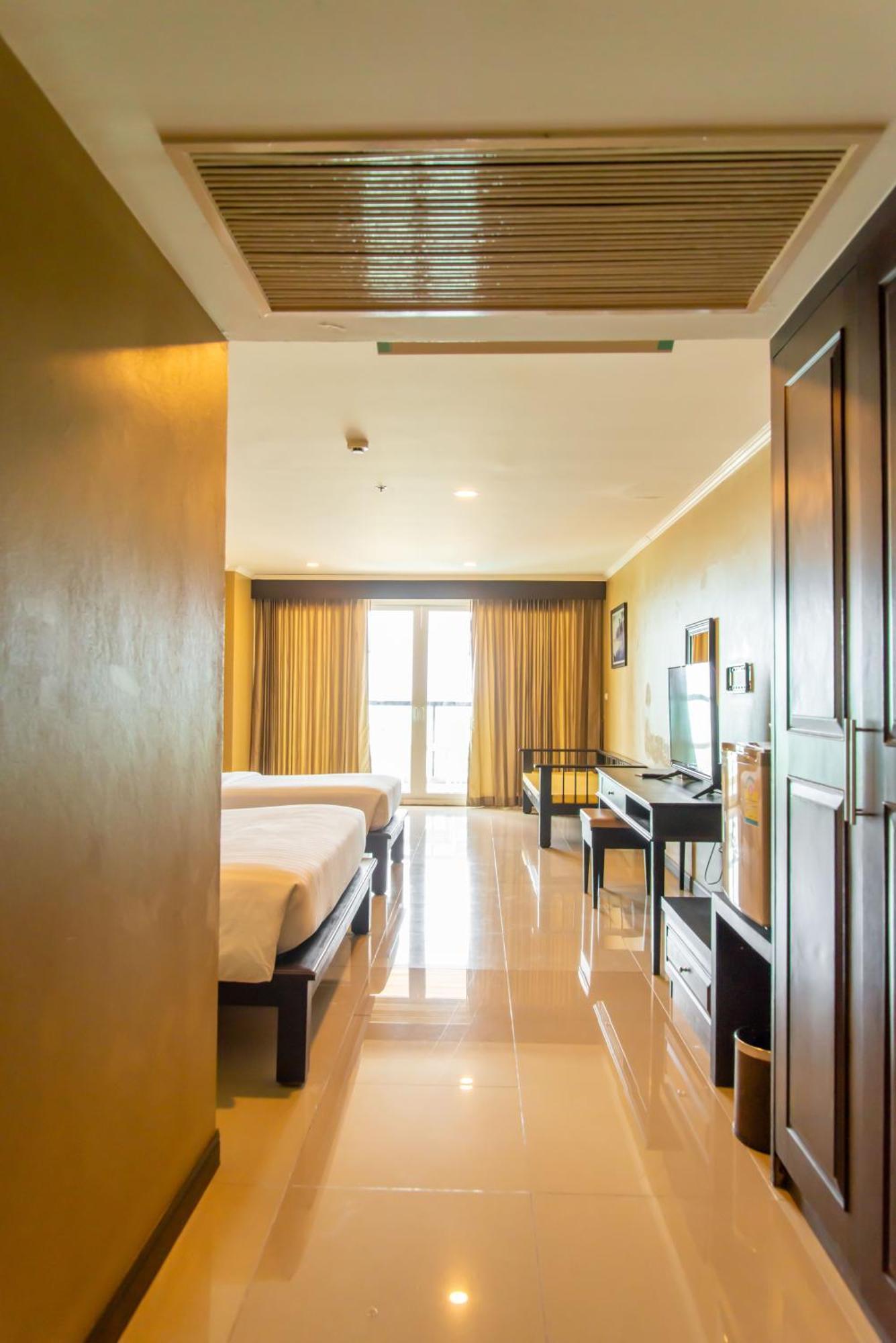 Royal Phala Cliff Beach Resort Ban Chang  Luaran gambar